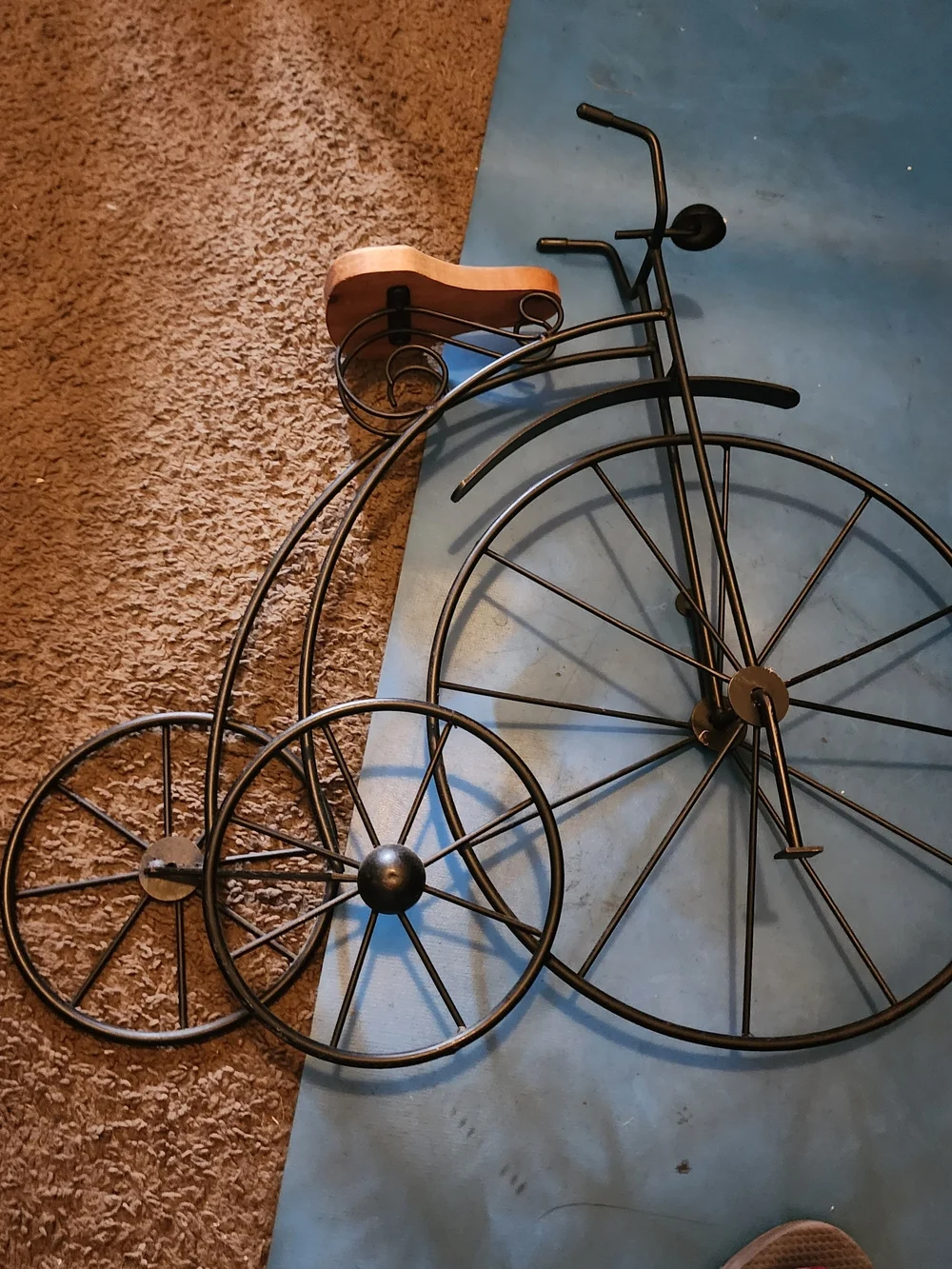 Pier 1 decorative metal